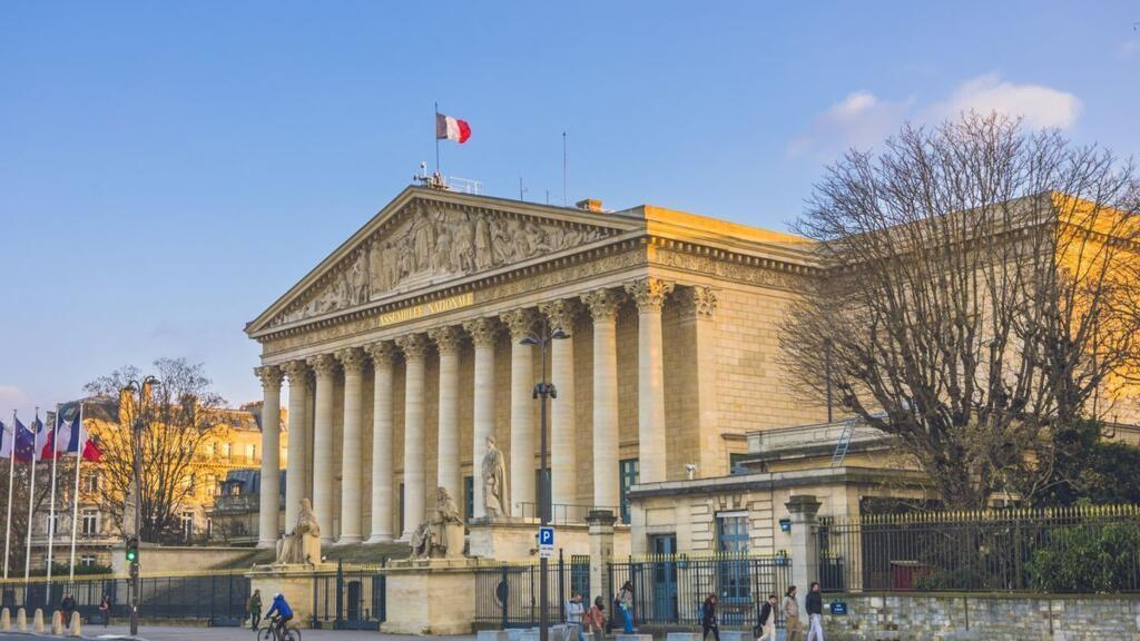 France's political deadlock over budget cuts has sent government borrowing costs soaring, raising fears of a broader sovereign debt crisis in the Eurozone.